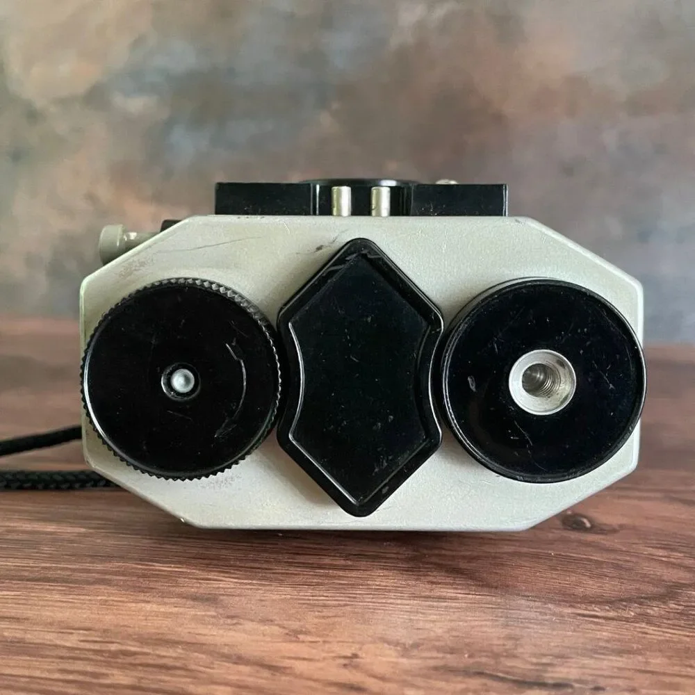Vintage Brownie Reflex Synchro Model Camera 1940/1950's